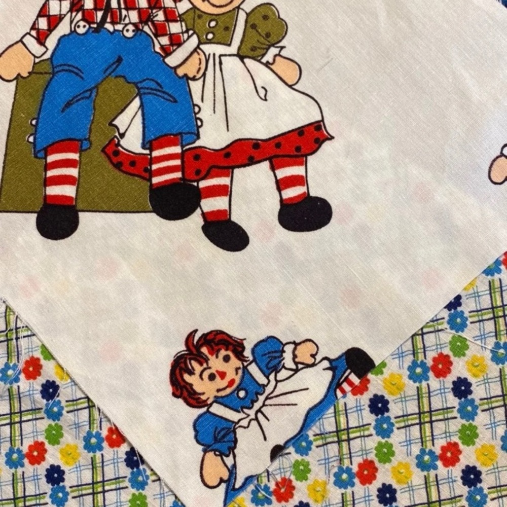 Cotton face mask, Raggedy Ann and Andy